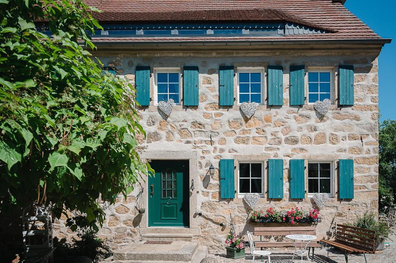 Idyllischer Bauernhof Mit Viel Charme Arnsdorf-Hilbersdorf Exteriör bild