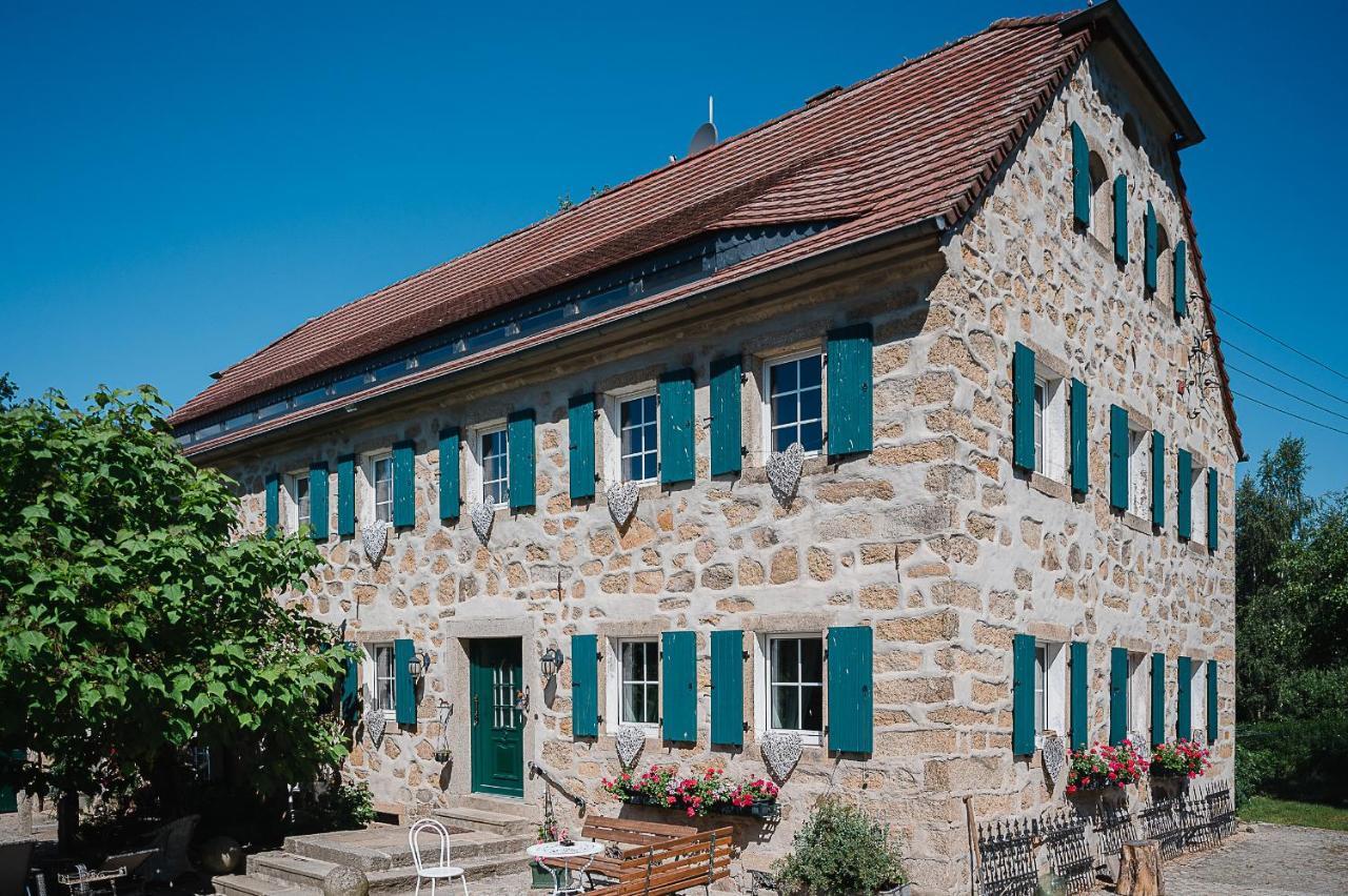 Idyllischer Bauernhof Mit Viel Charme Arnsdorf-Hilbersdorf Exteriör bild